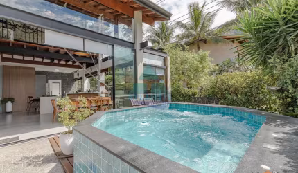 Casa para venda em Pedra Verde de 206.00m² com 4 Quartos, 4 Suites e 3 Garagens