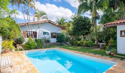 Casa para venda em Vila Petrópolis de 221.00m² com 4 Quartos, 1 Suite e 3 Garagens