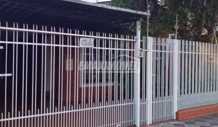 Casa para venda em Jardim Faculdade de 160.00m² com 3 Quartos e 2 Garagens