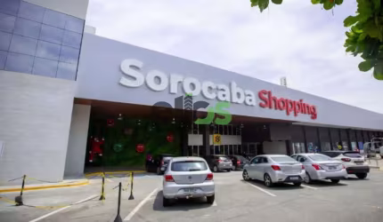 Sala Comercial para venda e aluguel em Centro de 75.00m² com 2 Garagens