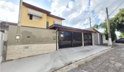 Sobrado para venda em Campos Elíseos de 312.00m² com 3 Quartos, 1 Suite e 2 Garagens
