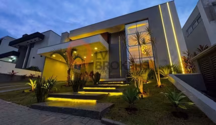 Casa para venda em Condominio Mosaico Essence de 338.00m² com 4 Quartos, 4 Suites e 4 Garagens