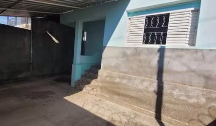 Casa para venda em Vila Nova de 127.44m² com 3 Quartos e 3 Garagens