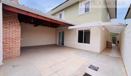 Casa de Condomínio para venda em Jardim Ermida I de 117.00m² com 3 Quartos, 1 Suite e 2 Garagens
