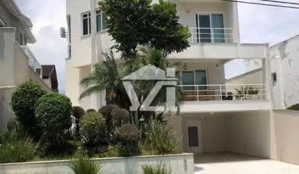 Sobrado para venda em Vila Oliveira de 269.00m² com 3 Quartos, 3 Suites e 4 Garagens