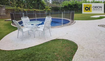 Casa de Condomínio para venda em Aldeia Da Serra de 400.00m² com 4 Quartos, 2 Suites e 5 Garagens