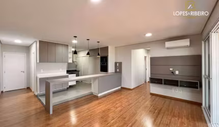 Apartamento para venda em Centro de 111.00m² com 3 Quartos, 3 Suites e 2 Garagens