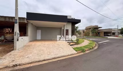 Casa de Condomínio para venda em Damha Fit de 140.00m² com 3 Quartos, 3 Suites e 2 Garagens