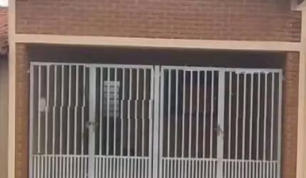 Casa para alugar em Jardim Bandeirantes de 98.00m² com 2 Quartos, 1 Suite e 2 Garagens