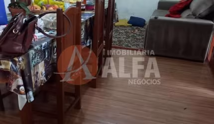 Casa para venda em Chácara Vista Alegre de 62.00m² com 3 Quartos, 1 Suite e 2 Garagens