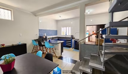 Casa para venda em Jardim São Lourenço de 152.00m² com 3 Quartos, 1 Suite e 2 Garagens