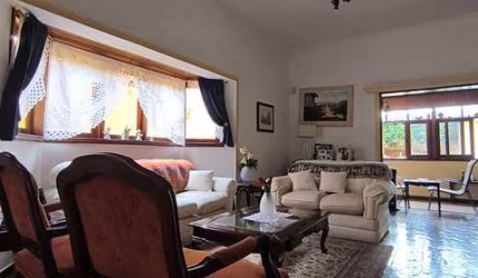 Casa para venda em Vila Oliveira de 377.00m² com 3 Quartos, 2 Suites e 2 Garagens