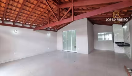 Casa para venda em Residencial Ouro Verde de 140.00m² com 3 Quartos, 1 Suite e 2 Garagens