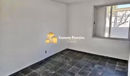Casa para venda em Jardim Satélite de 300.00m² com 4 Quartos e 5 Garagens