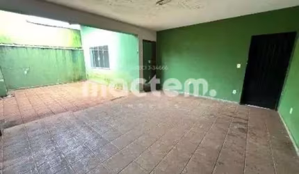 Casa para venda em Parque São Sebastião de 148.00m² com 3 Quartos, 1 Suite e 2 Garagens