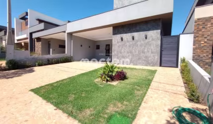 Casa de Condomínio para venda em Jardim Cybelli de 250.00m² com 3 Quartos, 3 Suites e 4 Garagens
