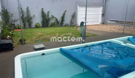 Casa para venda em Cidade Jardim de 50.00m² com 1 Quarto e 3 Garagens