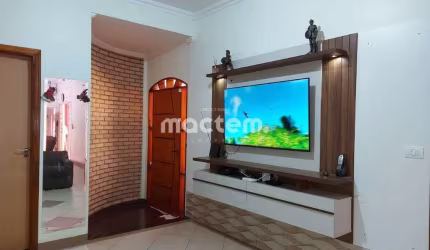 Casa para venda em Parque Ribeirão Preto de 150.00m² com 4 Quartos, 2 Suites e 2 Garagens
