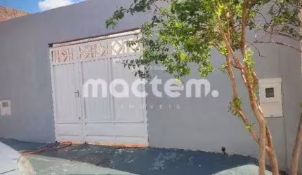 Casa para venda em Reserva Macaúba de 160.00m² com 2 Quartos e 2 Garagens