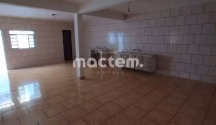 Casa para venda em Geraldo Correia De Carvalho de 191.00m² com 2 Quartos, 1 Suite e 3 Garagens