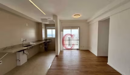 Apartamento para venda em Vila Apiaí de 76.00m² com 3 Quartos, 1 Suite e 2 Garagens