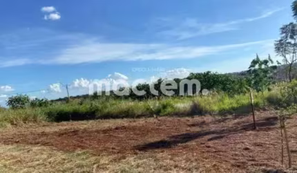 Terreno para venda em Cravinhos de 200.00m²