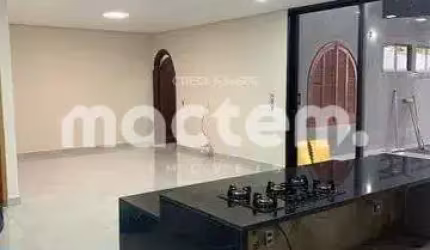 Casa para venda em Cravinhos de 419.00m² com 3 Quartos, 3 Suites e 3 Garagens
