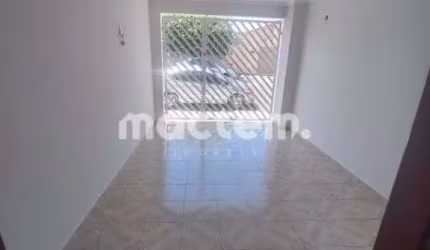Casa para venda em Antônio Marincek de 168.00m² com 3 Quartos, 1 Suite e 1 Garagem