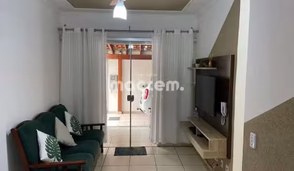Casa de Condomínio para venda em Geraldo Correia De Carvalho de 86.00m² com 2 Quartos, 1 Suite e 2 Garagens