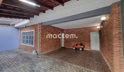 Casa para venda em Jardim Anhangüera de 242.00m² com 3 Quartos, 1 Suite e 3 Garagens