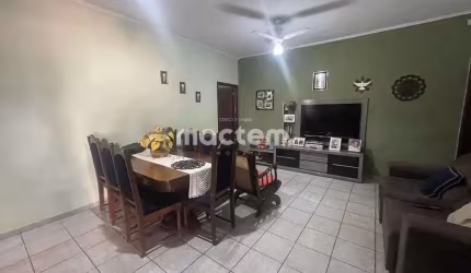 Casa para venda em Planalto Verde de 204.00m² com 3 Quartos, 2 Suites e 4 Garagens