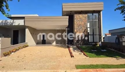 Casa de Condomínio para venda em Real Sul de 172.00m² com 3 Quartos, 3 Suites e 4 Garagens