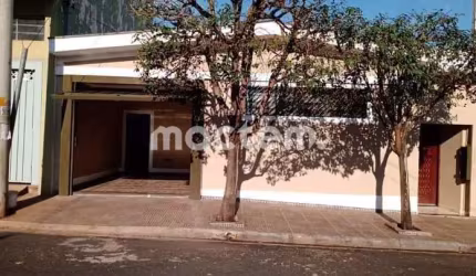 Casa para venda em Independência de 101.00m² com 2 Quartos e 1 Garagem
