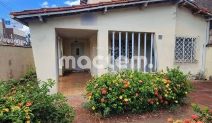 Casa para venda em Campos Elíseos de 401.00m² com 3 Quartos e 1 Garagem
