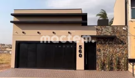 Casa para venda em Serrana de 240.00m² com 3 Quartos, 3 Suites e 3 Garagens