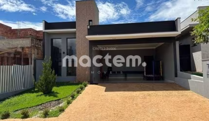 Casa de Condomínio para venda em Jardim Valencia de 147.00m² com 3 Quartos, 3 Suites e 2 Garagens