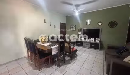 Casa para venda em Planalto Verde de 204.00m² com 3 Quartos, 2 Suites e 4 Garagens