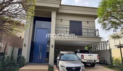 Casa de Condomínio para venda em Condomínio Bella Città de 297.00m² com 3 Quartos, 3 Suites e 3 Garagens