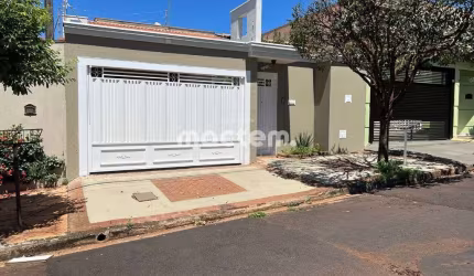 Casa para venda em Residencial E Comercial Palmares de 149.00m² com 3 Quartos, 1 Suite e 3 Garagens
