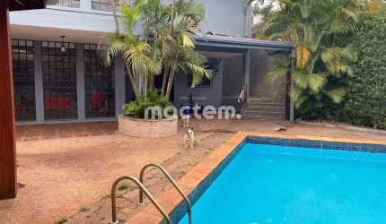 Sobrado para venda em Ribeirânia de 330.00m² com 3 Quartos, 1 Suite e 4 Garagens