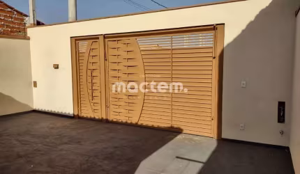 Casa para venda em Jardim Cristo Redentor de 46.00m² com 2 Quartos e 2 Garagens