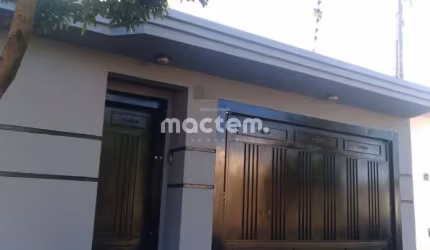 Casa para venda em Parque Residencial Cândido Portinari de 190.00m² com 4 Quartos, 3 Suites e 4 Garagens