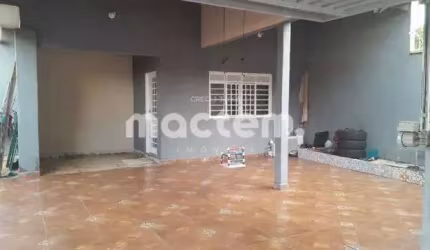 Casa para venda em Adelino Simioni de 95.00m² com 2 Quartos e 2 Garagens