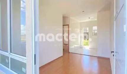 Casa para venda em Recreio Anhangüera de 42.00m² com 2 Quartos e 1 Garagem