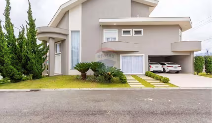 Casa de Condomínio para venda em Pinheirinho de 404.00m² com 5 Quartos, 5 Suites e 5 Garagens