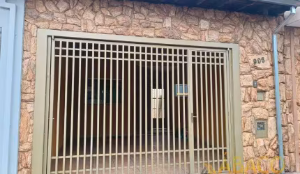Casa para venda em Parque Santa Felícia Jardim de 129.00m² com 3 Quartos, 1 Suite e 2 Garagens