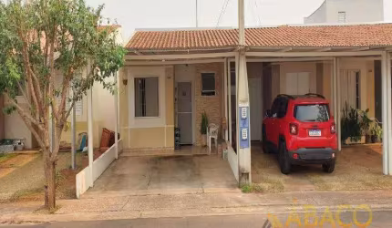 Casa para venda em Jardim Ipanema de 40.00m² com 2 Quartos e 2 Garagens