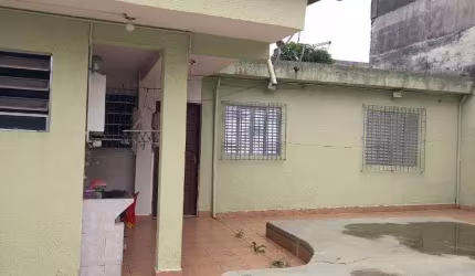Casa para venda em Vila Alto De Santo André de 193.00m² com 5 Quartos e 5 Garagens