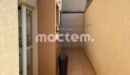 Apartamento para venda em Jardim Botânico de 66.00m² com 2 Quartos, 1 Suite e 1 Garagem