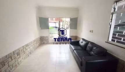Casa para venda em Mutondo de 120.00m² com 2 Quartos, 1 Suite e 2 Garagens